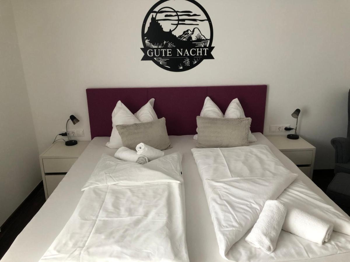 Apartment ทันน์ไฮม์ ภายนอก รูปภาพ